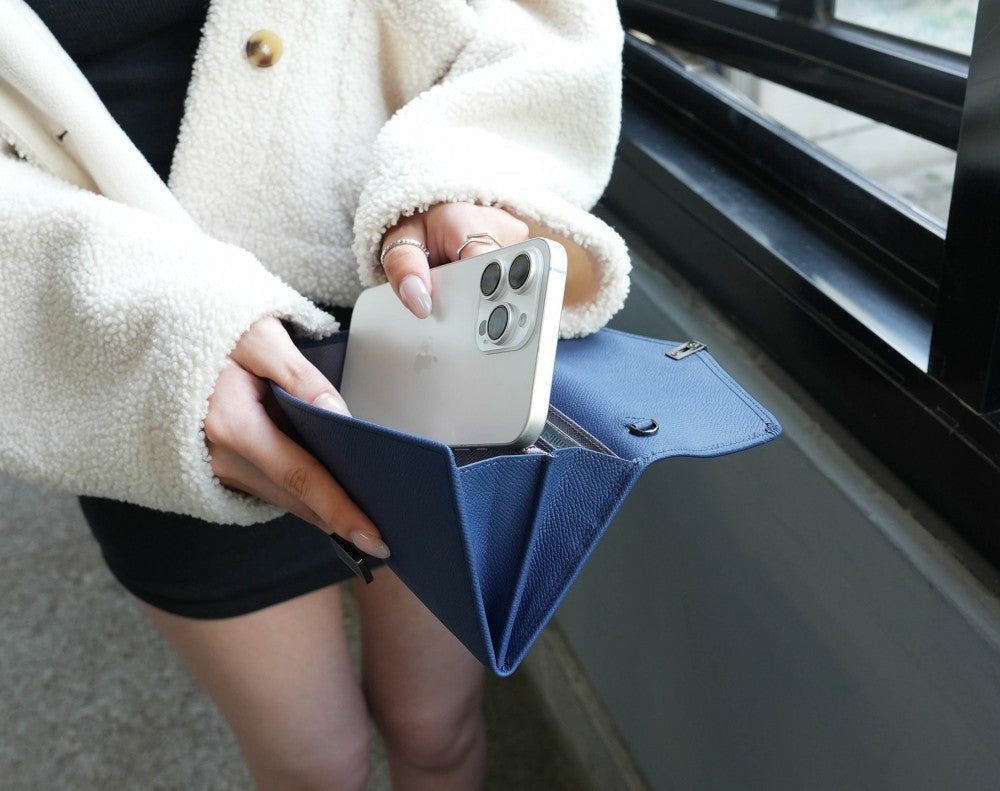 Carina XL v2 Crossbody Clutch - Italian Cross-Hatch in Blue
