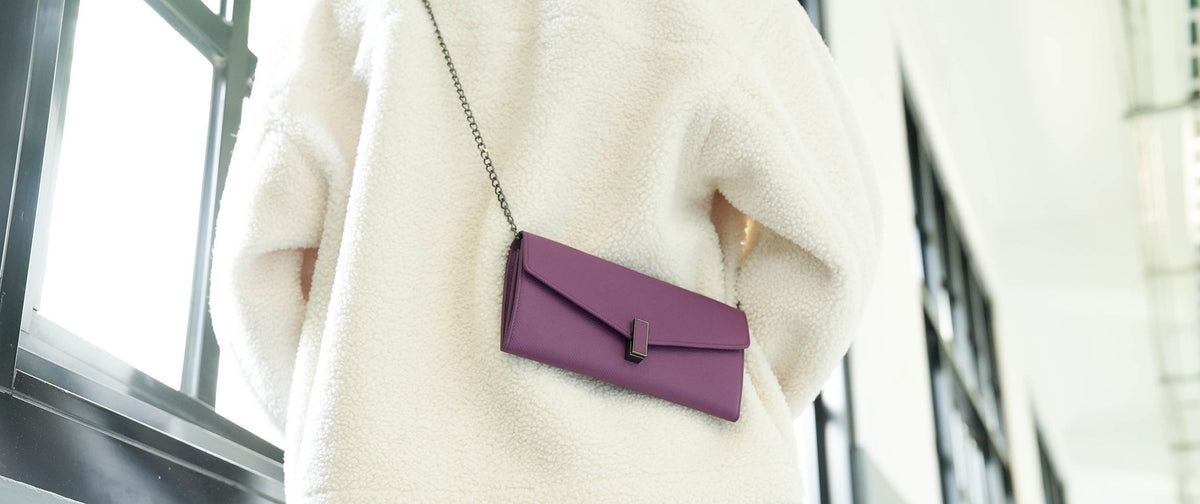 Carina XL v2 Crossbody Clutch - Italian Cross-Hatch in Purple