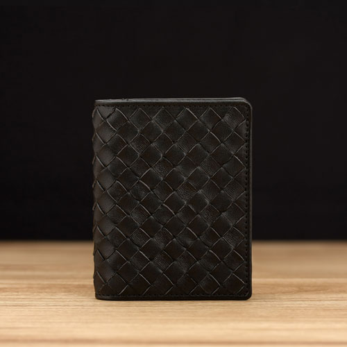 Bravas Woven Short Wallet