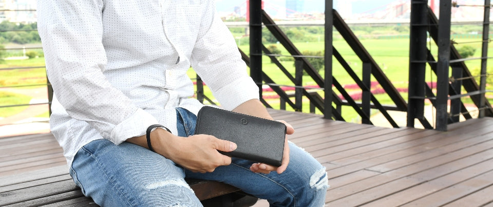 Chamberlin Wristlet Coin Wallet