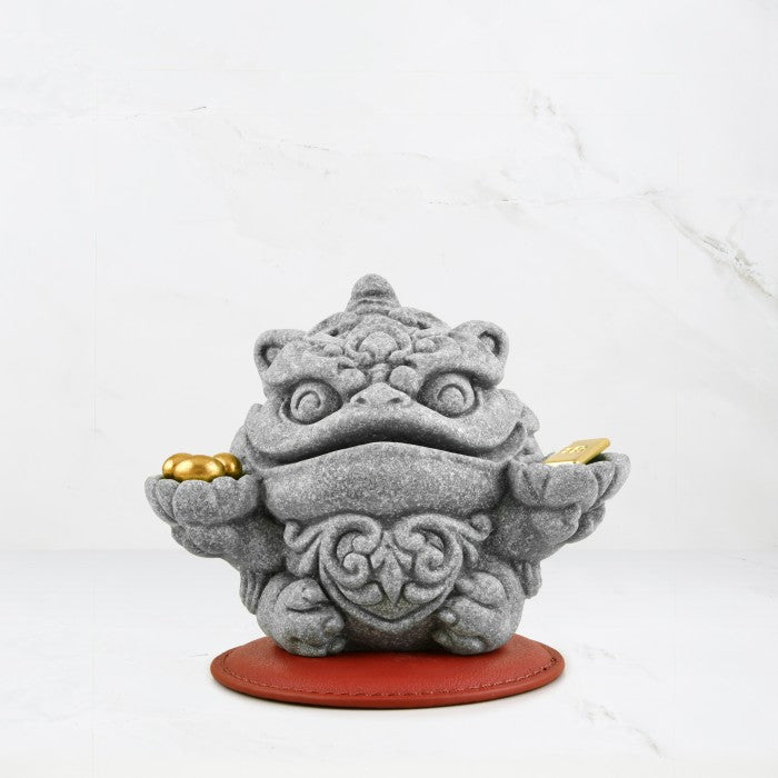 Flying Pishyo Stone Miniature Figurine