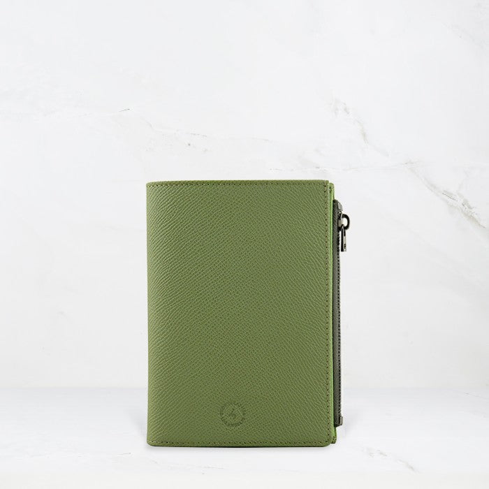 Featherly Passport Wallet - Matcha Cross-Hatch Texture