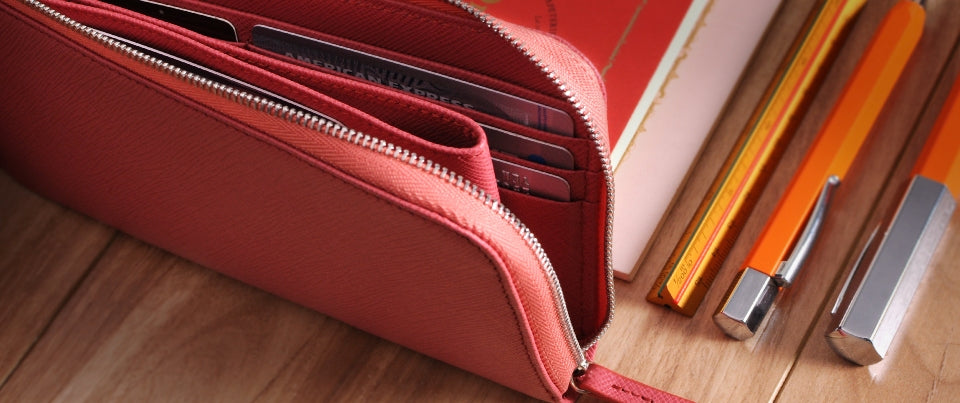 Lacey L-Zip Long Wallet